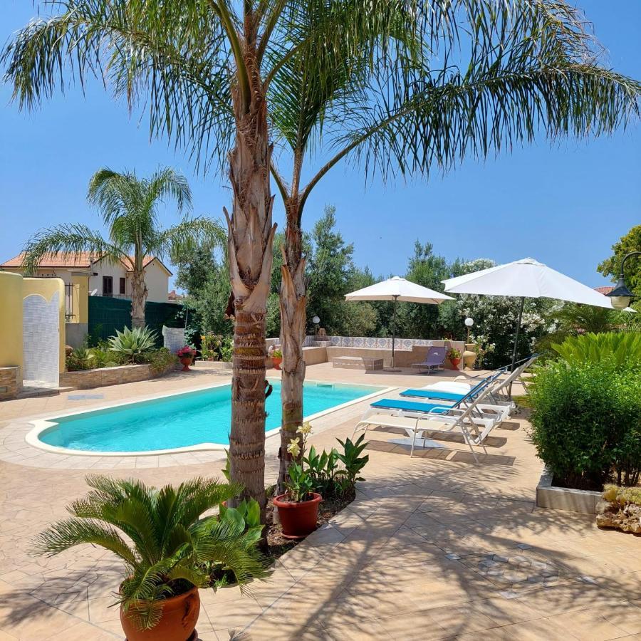 Villa Summer Траппето Экстерьер фото